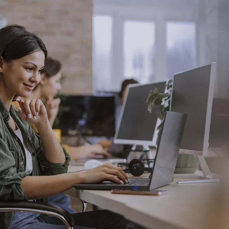 Desenvolvimento de Sites em Goiânia GO 22 Desenvolvimento de sites em Goiânia para autônomos e empresas com design responsivo e presença digital profissional.